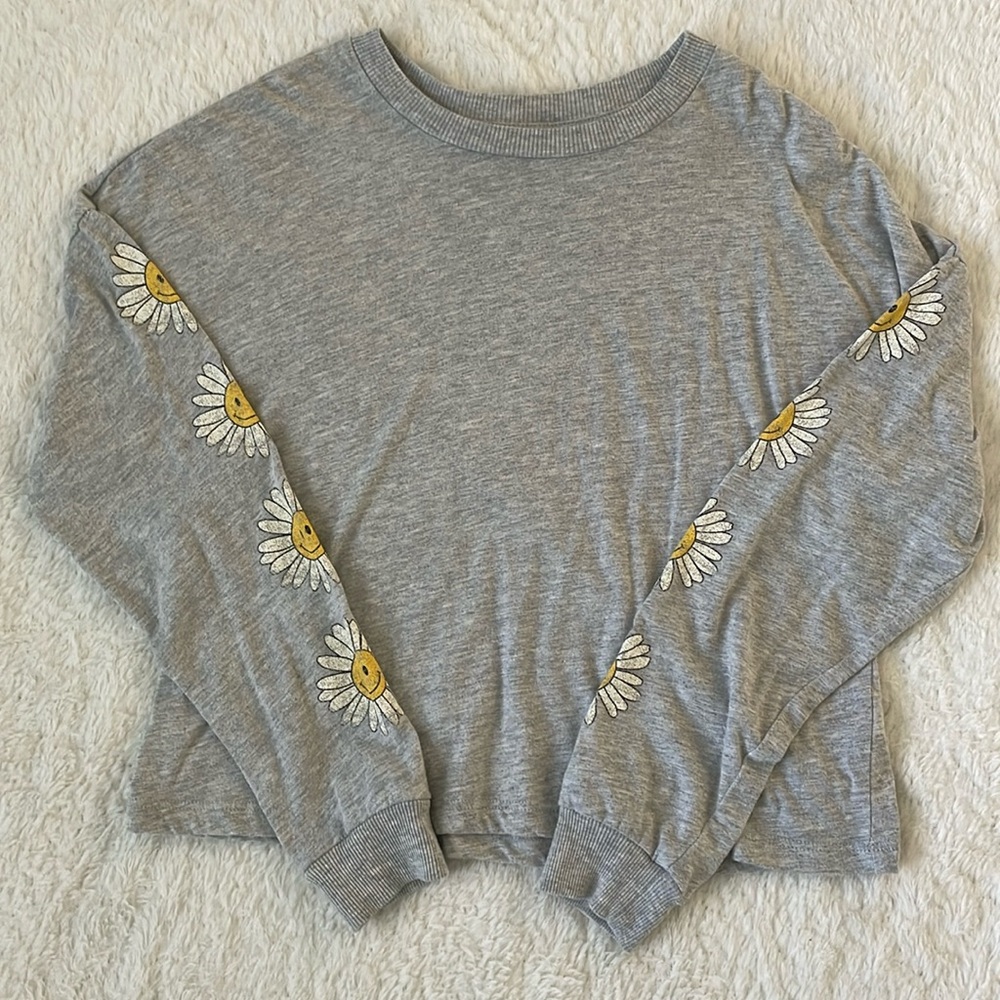 Art Class Smiley Face Daisy Long Sleeve Shirt